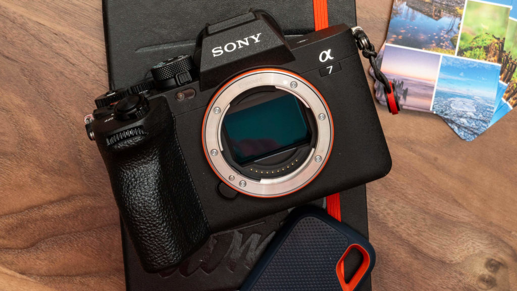 The Sony a7 II is a steal in this week’s Sony camera and lens deals!