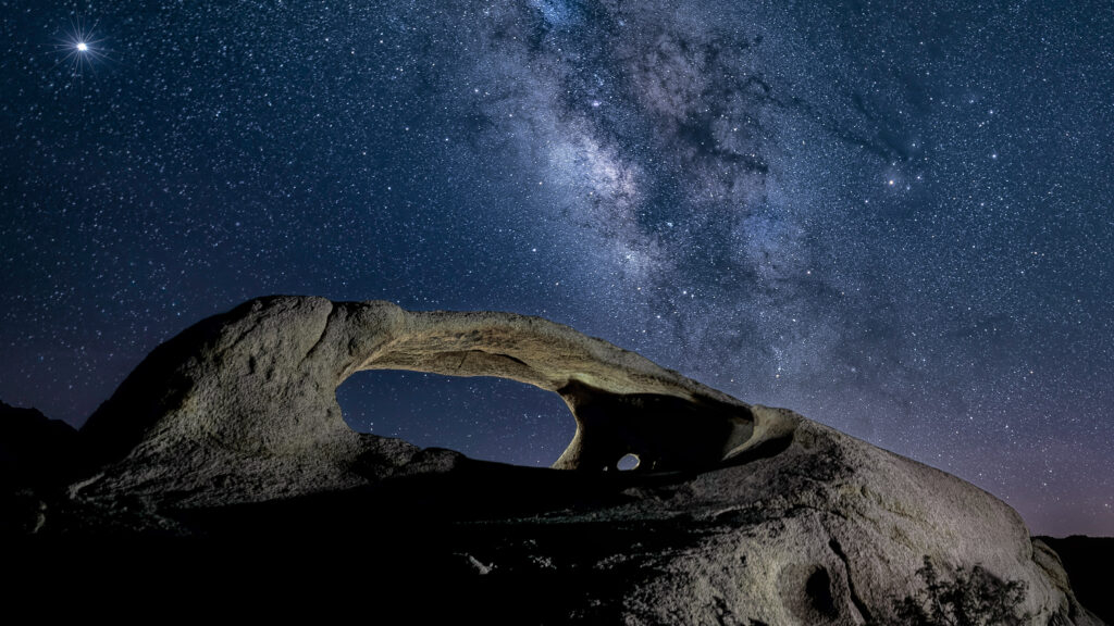 Stacking images for brilliant Milky Way photos