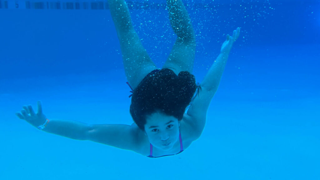 Mobile Mondays: Taking the iPhone underwater for photography