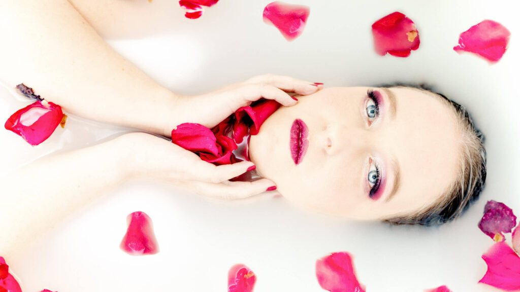 How I got the photo: Rose petal milk bath