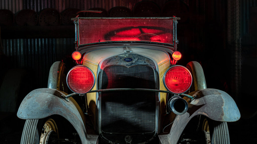 Light painting 101: Artistic lighting of a vintage Model A